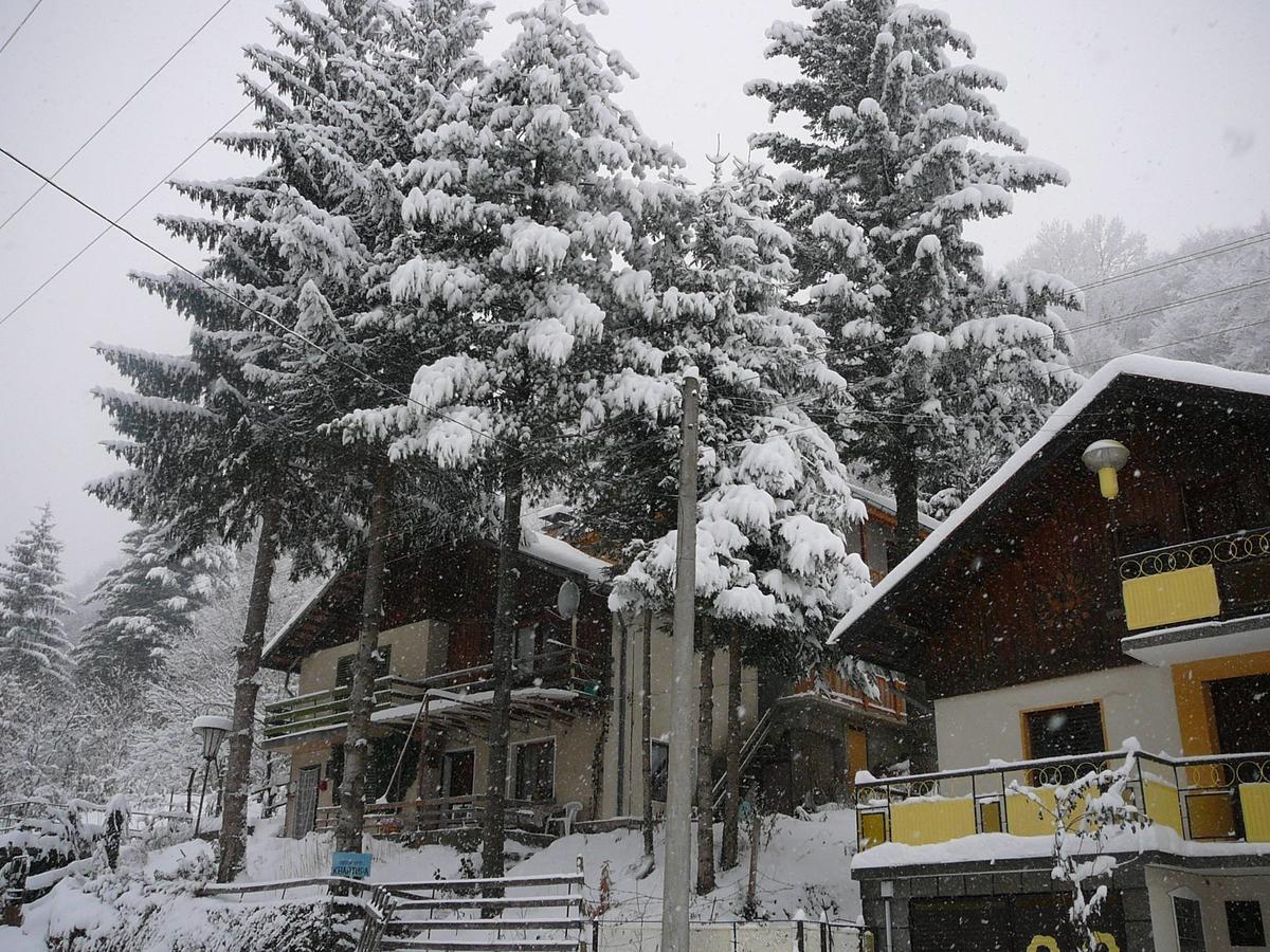 Mountain Sun Guest House Chiflik Luaran gambar